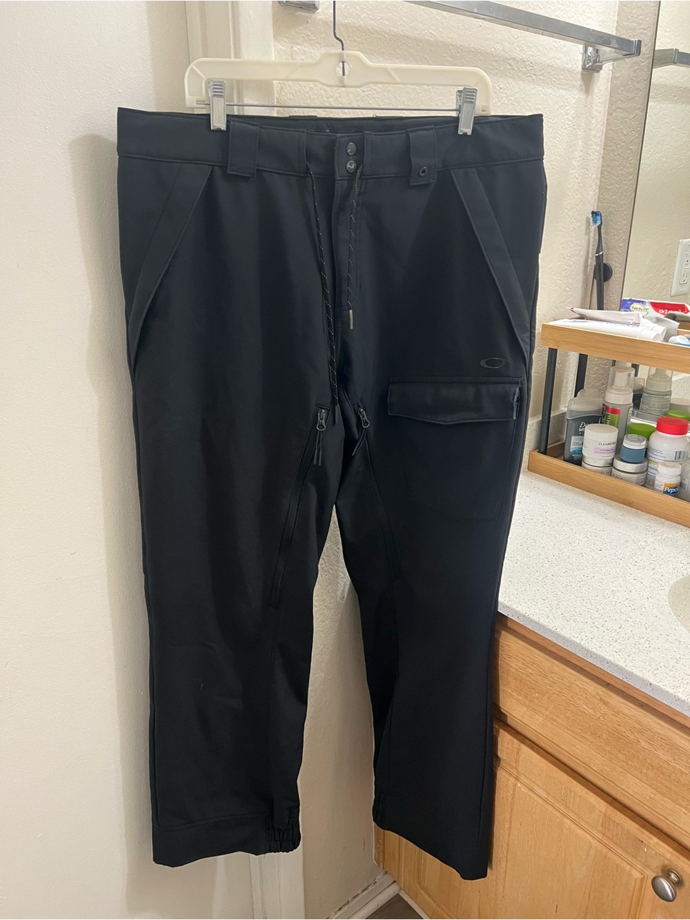 Oakley Men’s Black Tactical Snowboarding  Pants